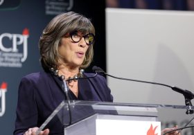 43-Year CNN Veteran Announces Her Departure Weeks After Paramount Takes Over Network
