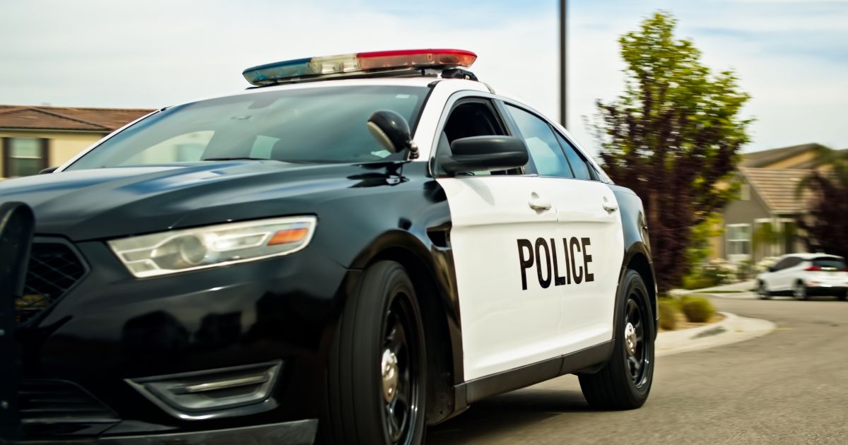 Entire Georgia Police Department Quits After Chief Discovers Tracker on His Vehicle eature Image 2026 10 22T093224677