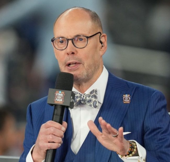 Legendary Sports Announcer Who Used Platform to Honor God Announces Departure