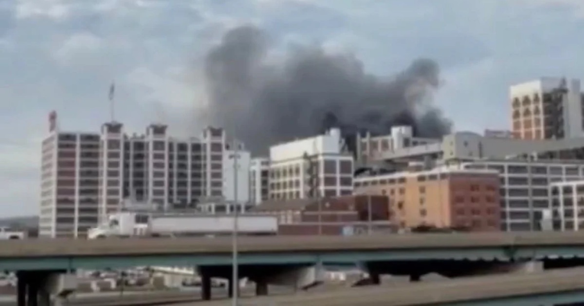 Breaking: 'Explosion' at Quaker Oats Factory Rocks Midwest City as Large Smoke Cloud Looms eatured Image 1471