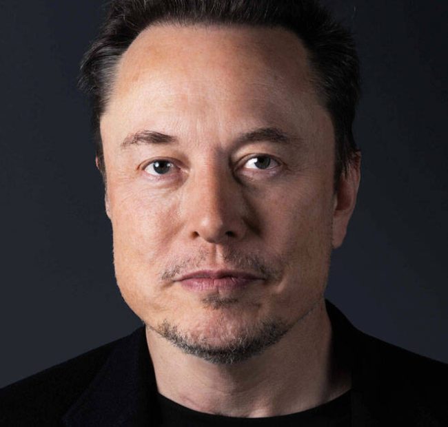 Elon Musk Vows to Give ‘Every Kid In America’ a Share in SpaceX