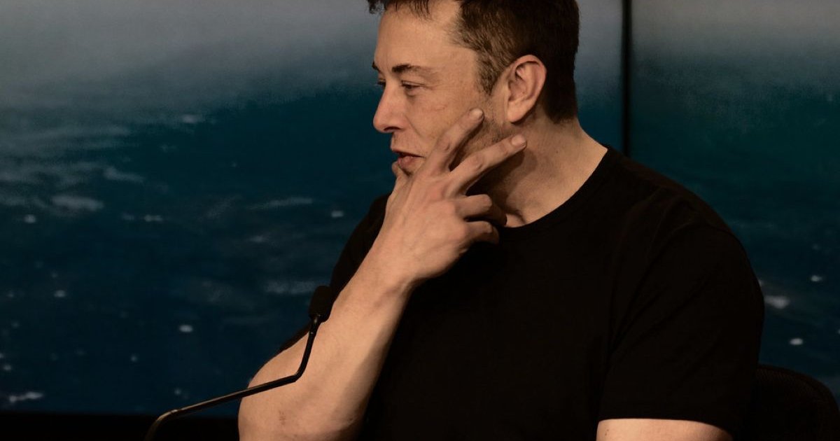Elon Musk Mocks 'Prime Minister Ambani' Over 'Monopolistic Exploitation': 'Allow Starlink to Compete' in India ended its regulatory process satellite
