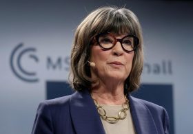 CNN Era Ends as Long Time Anchor Announces June 2027 Exit