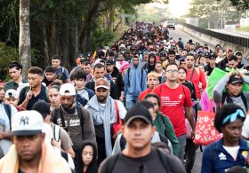 US Moves to Impose Visa Restrictions on 15 Individuals Tied to Migrant Caravans