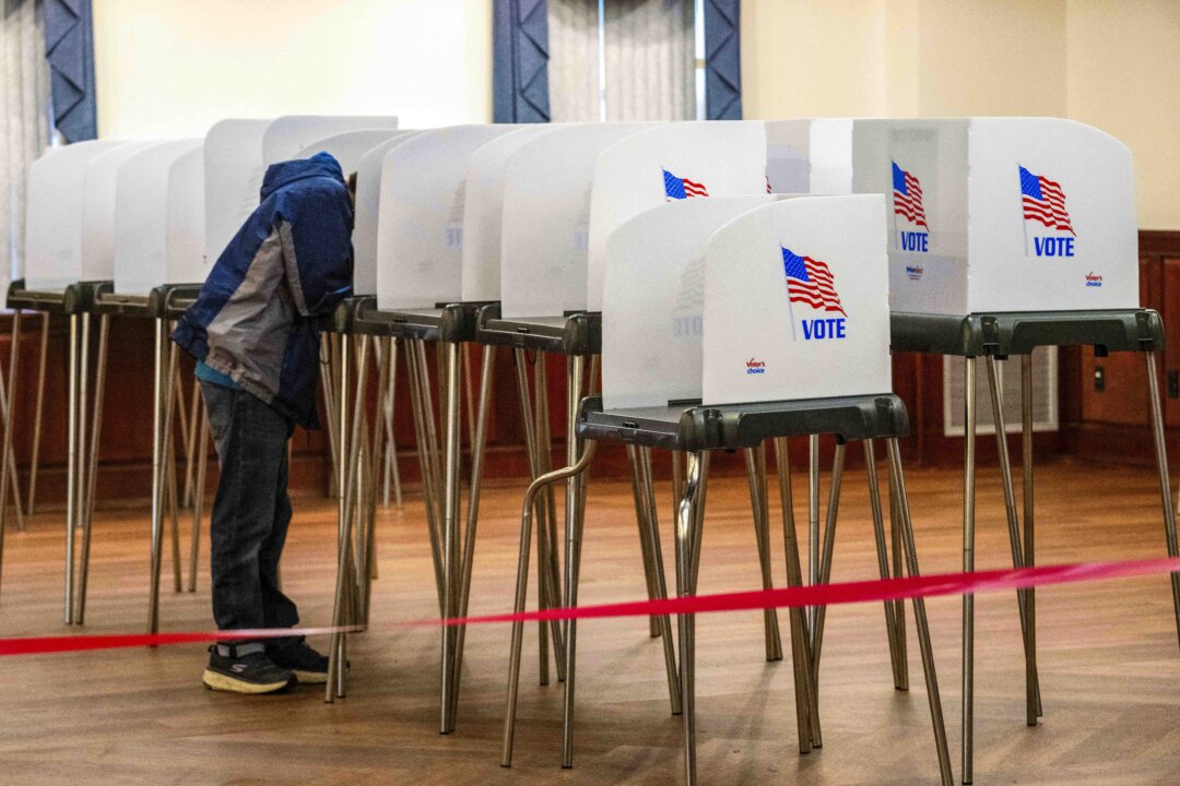 4 Noncitizens Charged With Illegal Voting in 2024 Election id6090914 GettyImages 2152386130 AV vs 1080x720 1