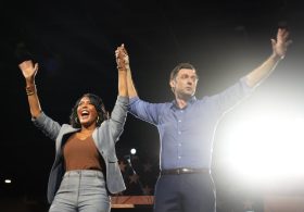 Sen. Ossoff, Former Atlanta Mayor Seek to Energize Georgia Voters at Democratic Rally