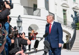 Trump Says Russia Sanctions Waiver Is to Keep Moscow at Negotiating Table