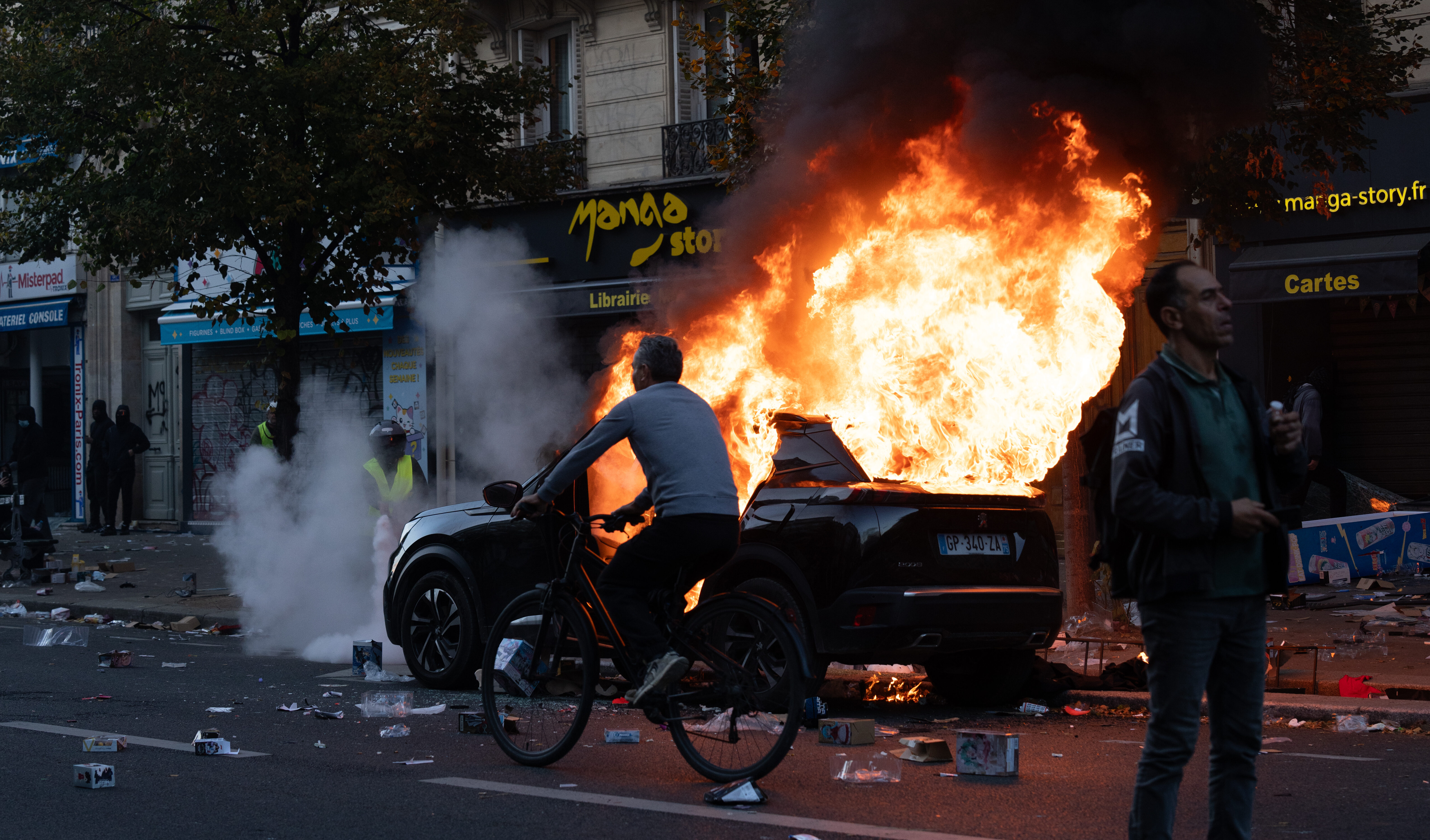The Weekend Spectator Ep. 63: Riots in France, the Natural Hotbed of Marxism ile 0025 e1792601260862 1