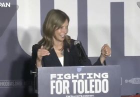 Democrat Ohio Gubernatorial Candidate Amy Acton Sounds HAMMERED at Toledo Campaign Event