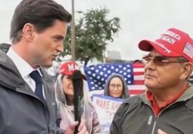 LOL! Trump Rallygoer in Texas Calls Fox News Fake Straight to Lucas Tomlinson’s Face – Tomlinson: “Okay, Let’s Keep it Going”