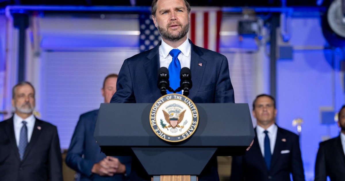 Microsoft Layoffs vs H-1B Workers: Why JD Vance Is Accusing Tech Giant of Replacing Americans jd vance