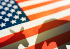 Poll: Democrats Lead Republicans on Generic Congressional Ballot by 7 Points