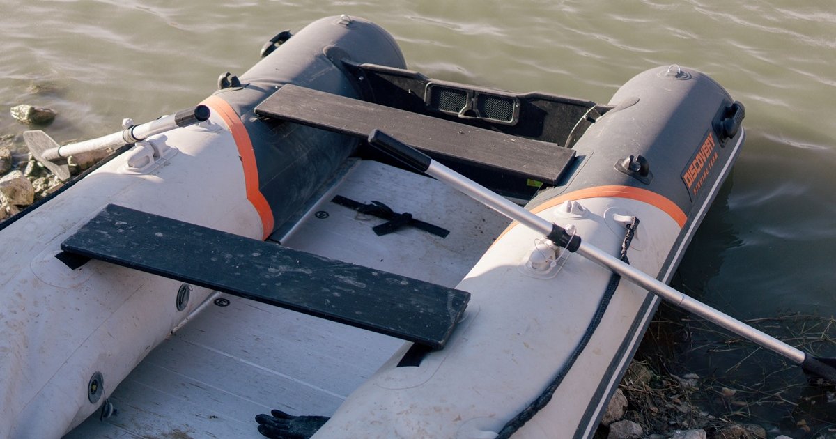 UK Seizes 25 Boats Bound for Channel Smugglers in First Air-Freight Crackdown latable boats