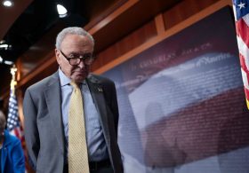 Flock camera fight goes national as Democrats intensify scrutiny