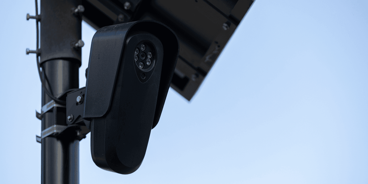Flock slashes 1 in 6 jobs — as outcry builds to take down its whole camera network lock slashes 1 in 6 jobs as outcry builds to take down its whole camera network