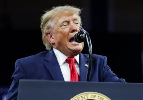 Voters are begging Trump to end the war in Iran