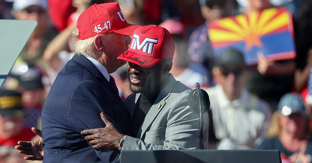 Trump Rally with Boxing Legend Floyd Mayweather in Arizona Goes Viral loyd Mayweather getty 640x335 1