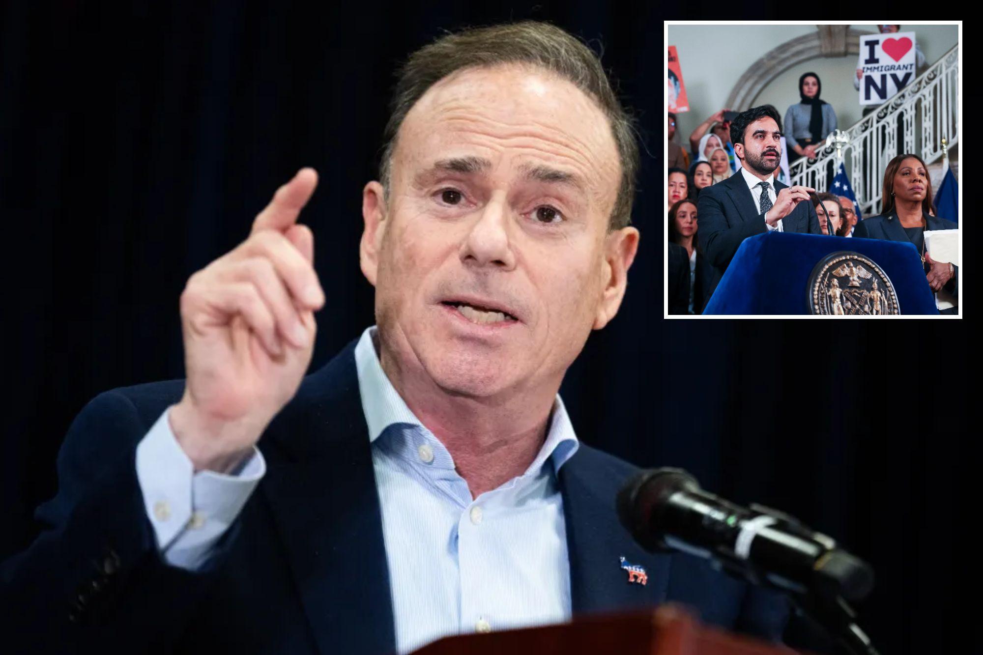 Jay Jacobs overwhelmingly re-elected NYS Dem chairman despite challenge newspress collage p7xttqhpe 1790918167677