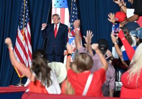 At Texas Rally, Trump and Paxton Make for an Awkward Pair