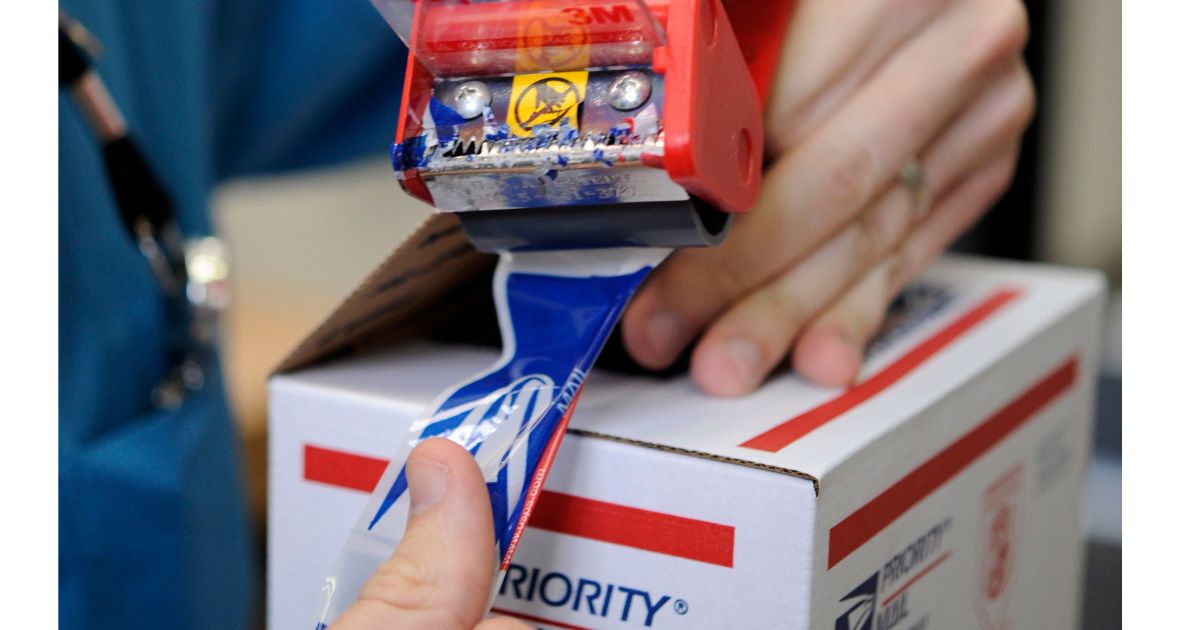 Pakistani Man Manages to Defraud USPS Out of $126M Without Ever Setting Foot in US: Police raud 6