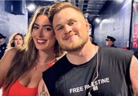 Zach Bryan’s ‘Free Palestine’ Shirt Also Contained a Second Message – It Doesn’t Help His Case