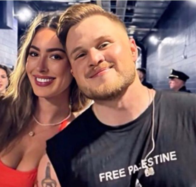 Zach Bryan’s ‘Free Palestine’ Shirt Also Contained a Second Message – It Doesn’t Help His Case