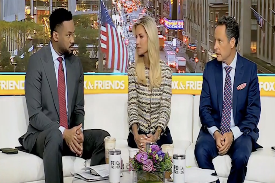 Fox News Viewers Outraged After Hosts Attack JD Vance riends Hosts Attack Vance