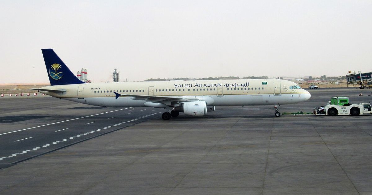 Riyadh Airport Crisis: What Travelers Need to Know as Airlines Cancel Flights riyadhs king khalid international airport