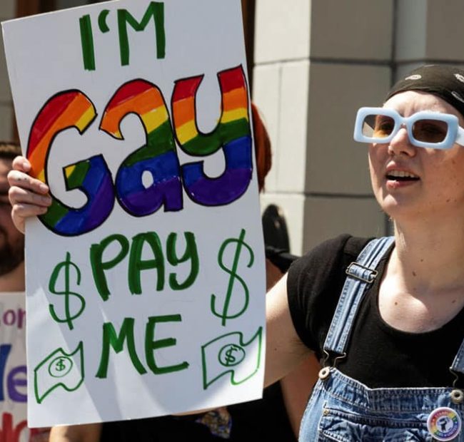 Seattle to Raise Minimum Wage to $22.14 as Major Companies Flee Socialist City, Jobs Disappear
