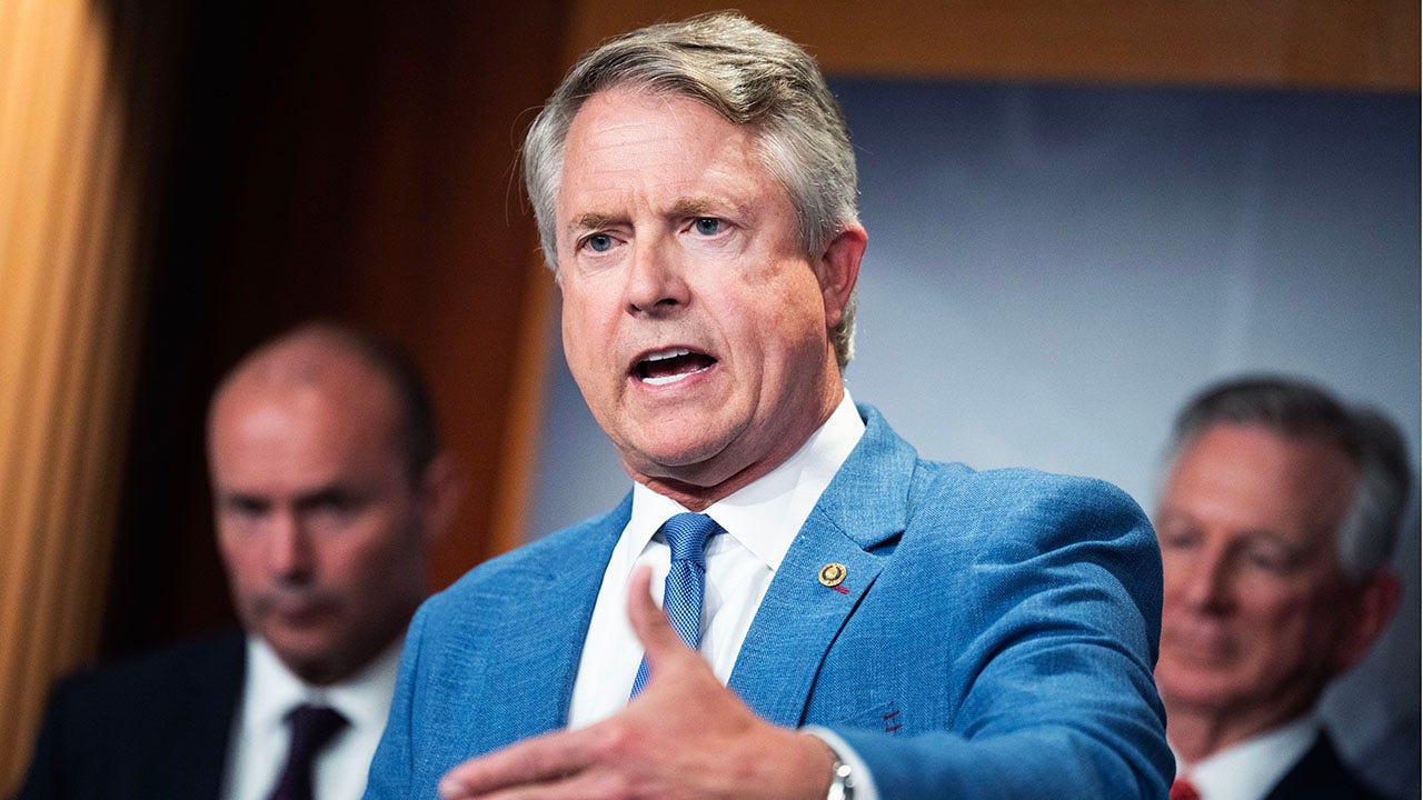 Sleeper Senate race emerges as unexpected headache for Republicans ahead of midterms senator roger marshall healthcare