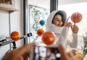 Elon Musk might give 72 million American kids a share of SpaceX