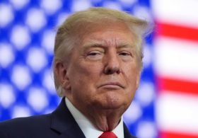 Trump set to return to Texas for midterm rally