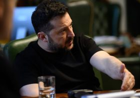 Zelenskyy Defies Trump, Says Ukraine Will Resume Strikes on Russian Oil Refineries