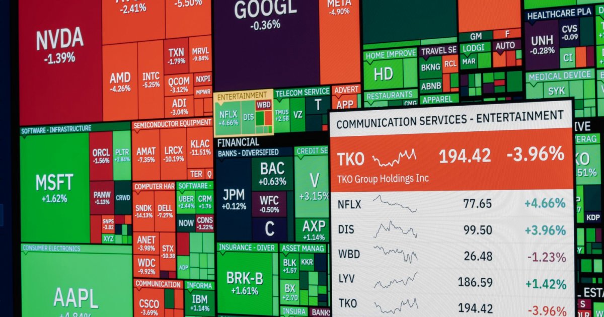 Asian Stocks Fall as Bond Turmoil, Dollar Strengthen Ahead of US Jobs Data us