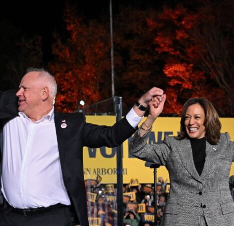 Tim Walz Says He Let Kamala Harris Down During 2024 Campaign: ‘I Warned Them’