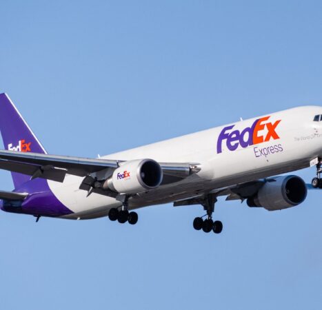 FedEx and UPS Ground MD-11 Fleets After Fatal Louisville Crash Kills 14