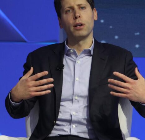 OpenAI CEO apologizes to Canada town for company not alerting police about suspect before killings