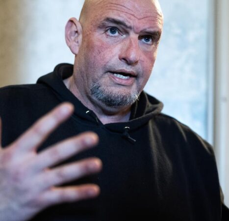 Fetterman calls on Democrats to ‘drop the TDS and build the White House ballroom’ after shooting
