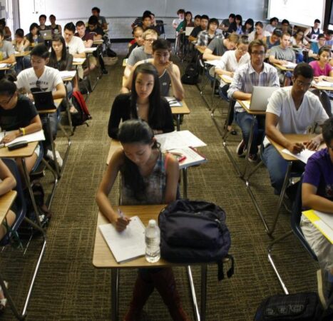 ISU strike enters third week; union sues over alleged strikebreaking