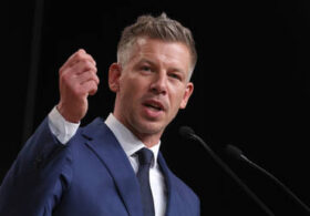 Hungary’s Magyar warns Netanyahu of arrest