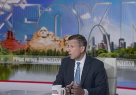 We Need a Second Fox-Like TV Network