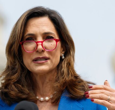 10 House Republicans Side with Democrats in Bid to Block Trump from Deporting Haitian Immigrants