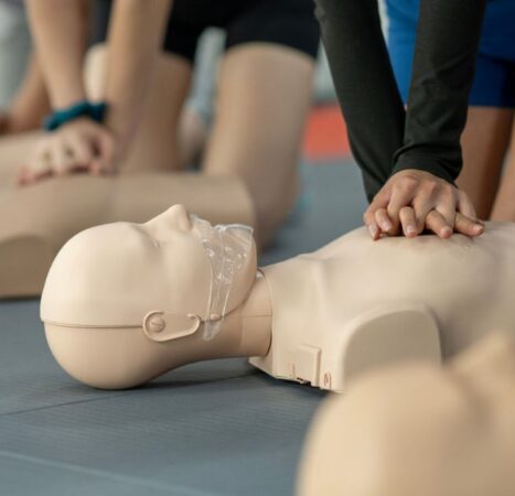 EMT Students Snap Into Action When They Realize Instructor Isn’t Acting During Training Exercise: ‘OK, This Is Real’