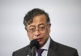 Colombian mercenaries ‘dying for nothing’ in Ukraine – president