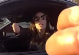 Deputy Ticketed One-Handed Florida Woman For Holding Phone with Her Missing Hand