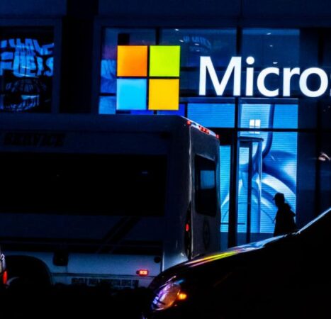 Watchdog pushes DOJ to investigate Microsoft over alleged security risks, conflicts of interest