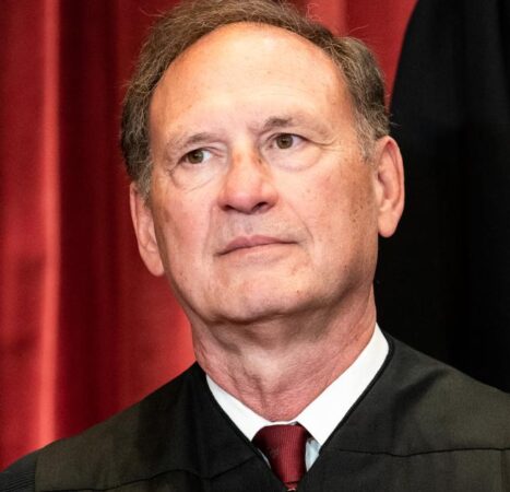 SCOTUS extends pause on abortion pill restrictions