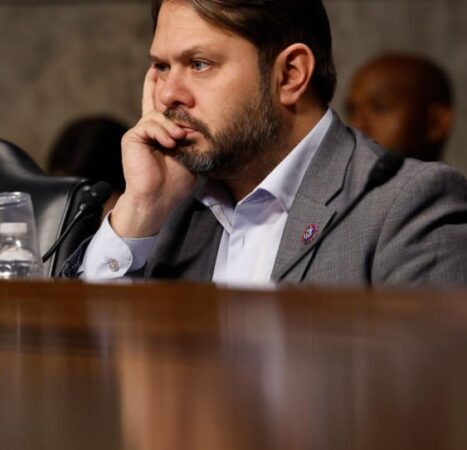 Democratic Sen. Gallego establishes legal defense fund as he gears up to fight ethics complaint