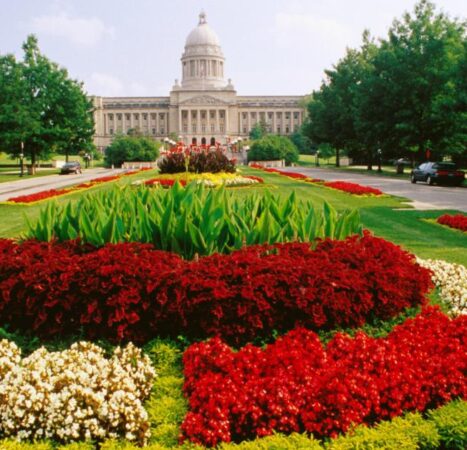 Kentucky to select candidates in high profile races