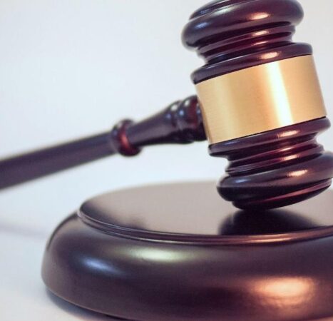 Federal appeals court pauses ruling against Trump’s 10% global tariff